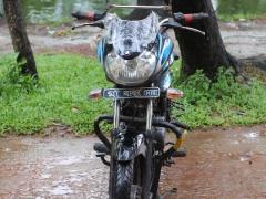 BAJAJ DISCOVER 100